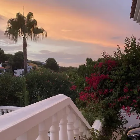 With View And Swimming Pool فيلة أوروبيسا ذيل مار